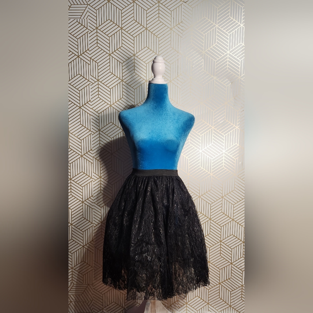 Womens black lace skirt petticoat (see description for measurements)